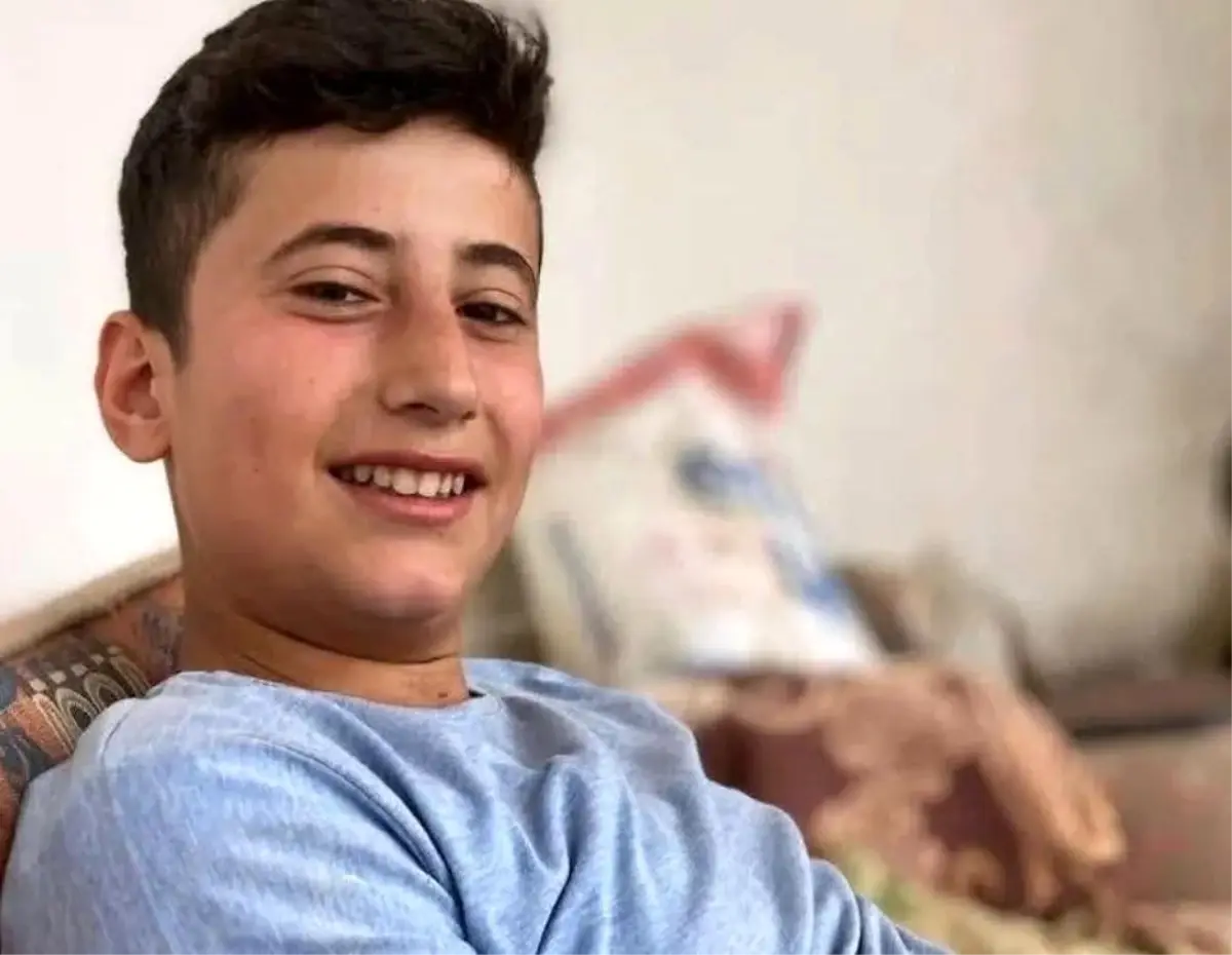 Darende'de Trafik Kazası: 17 Yaşındaki Genç Hayatını Kaybetti