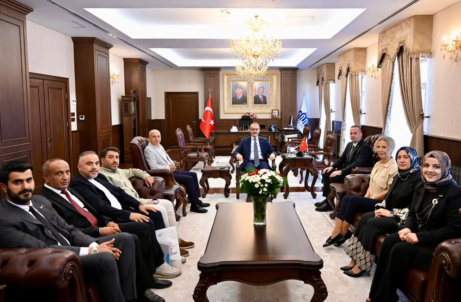 Malatya Valisi Seddar Yavuz’a Akademi Ve Sivil Toplum Temsilcilerinden Ziyaret