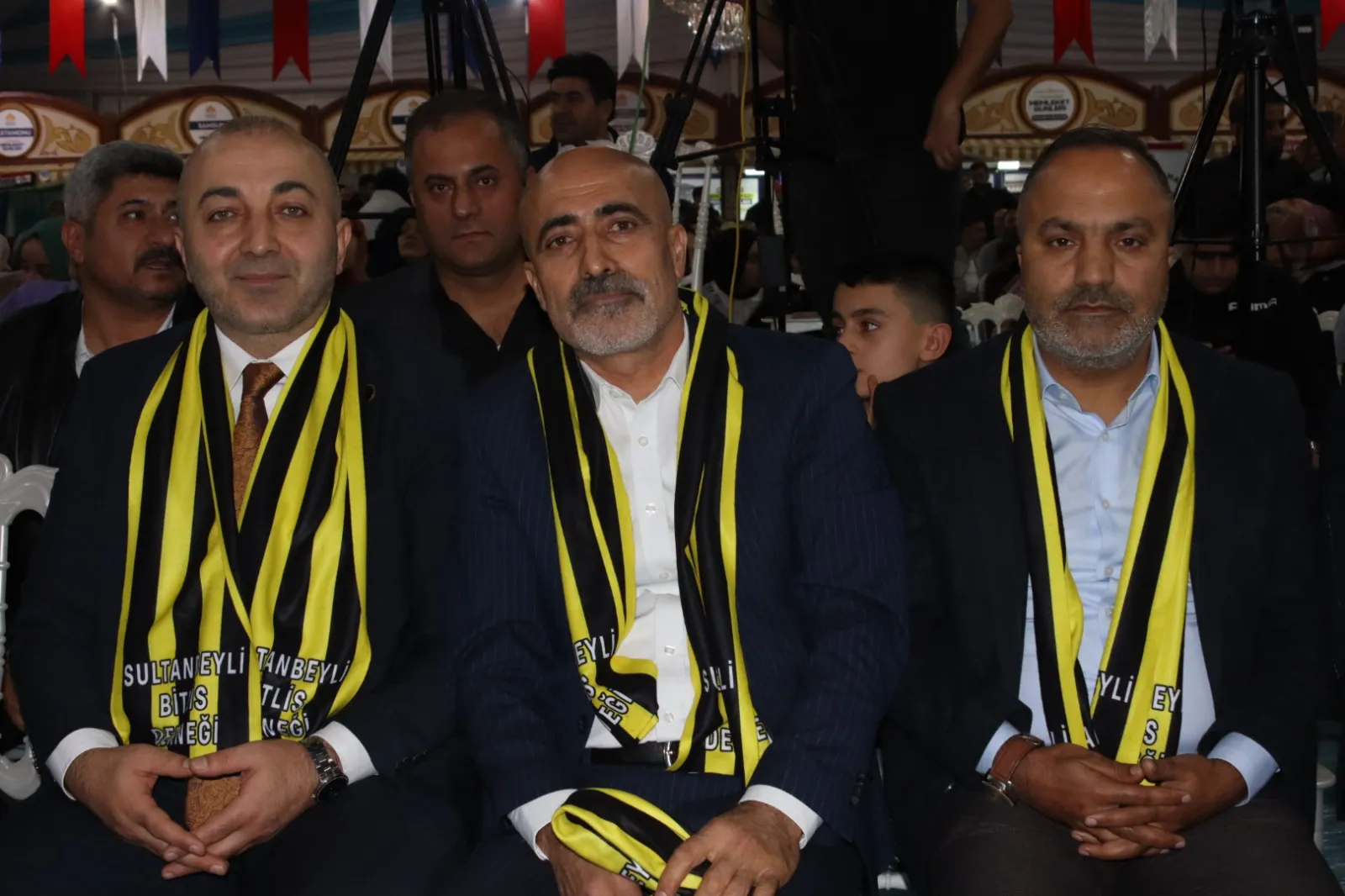 Mhp Sultanbeyli İlçe Başkanı Abdullah Çınar Bitlislilerle Gönül Buluşmasında Bir Araya Geldi