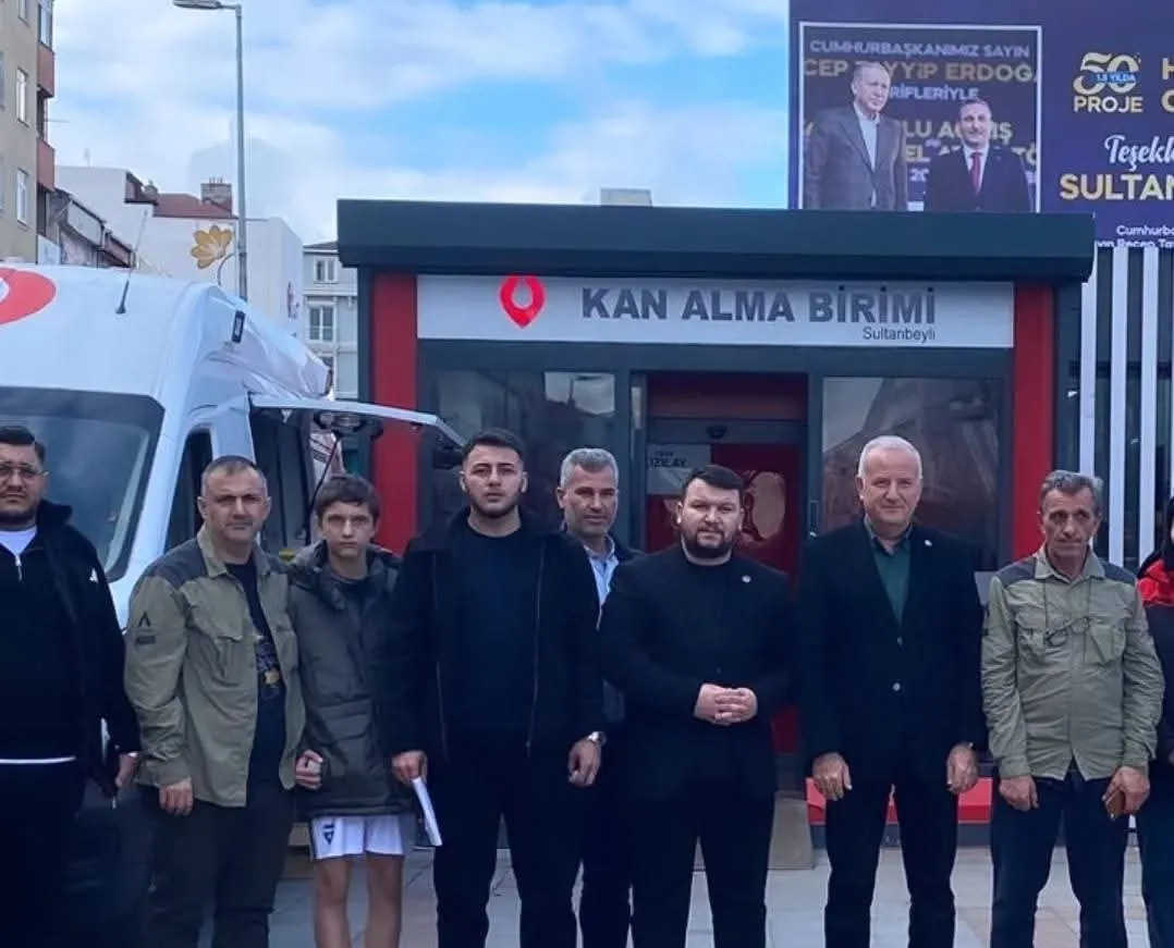 Sultanbeyli Alperen Ocakları Başkanı Enes Doğan’dan “bağışlanan Her Kan, Ormanda Üç Fidan” Kampanyasına Örnek Destek