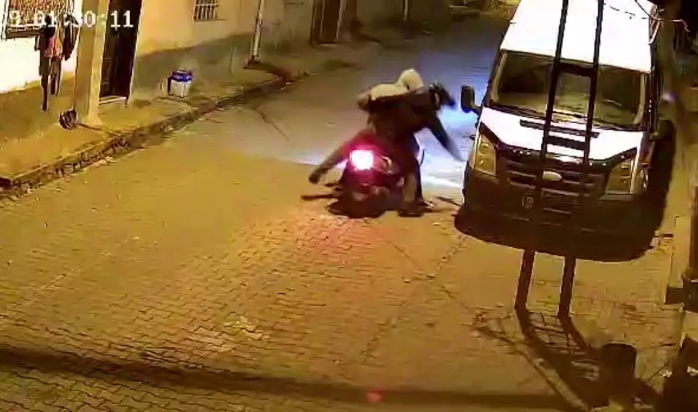 Beypazarı'nda 17 Aracın Lastiği Kesildi: Polis Çalışmaları Sürdürüyor