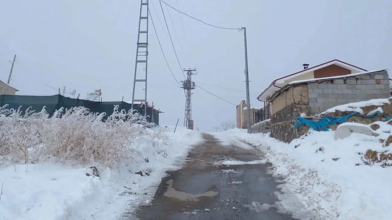 Gümüşbağlar Köyü’nde Kış Ortasında Su Krizi