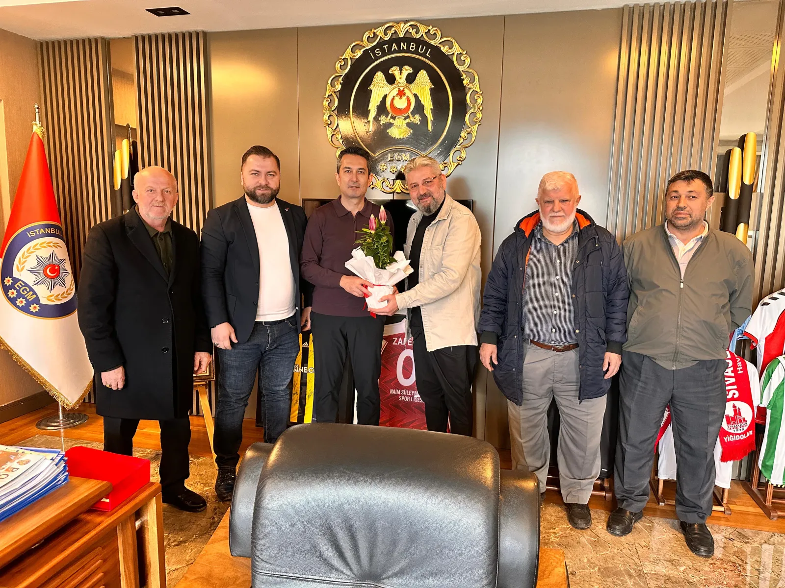 Sultanbeyli Samsunlular Derneği’nden Polis Teşkilatı’nın 181. Yılına Anlamlı Ziyaret