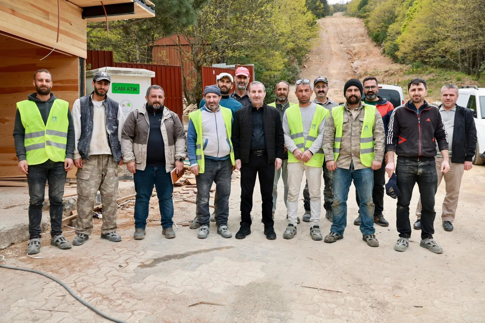 Sultanbeyli’de Dev Projeler Yükseliyor: Başkan Ali Tombaş Sahada İnceleme Yaptı